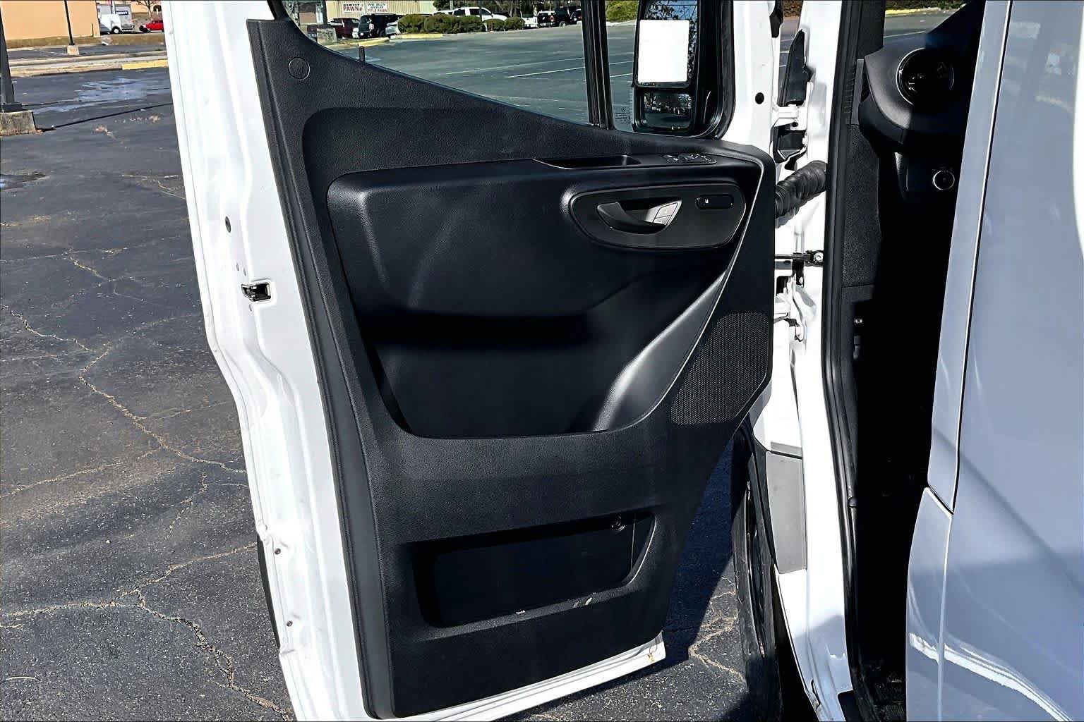 New 2025 Mercedes-Benz Sprinter 2500 image 10