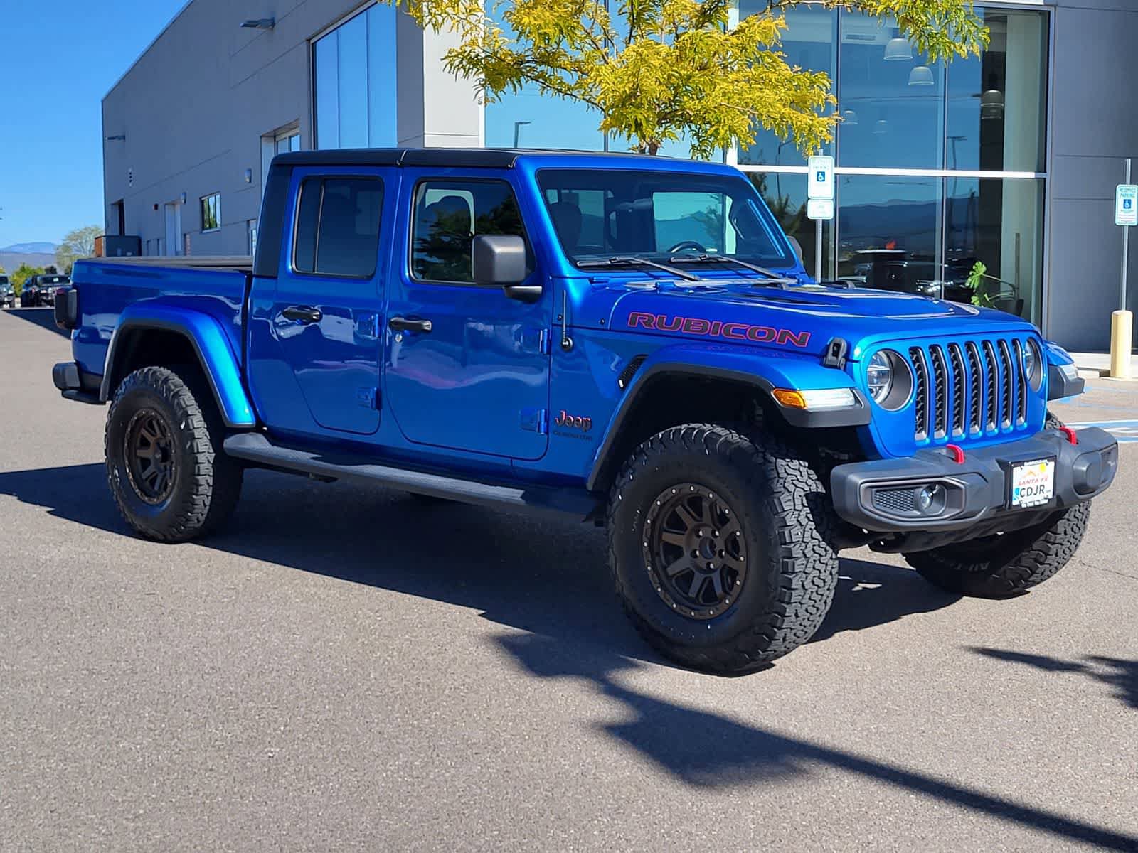 Used 2020 Jeep Gladiator Rubicon w/ LED Lighting Group AWD/4WD image 3