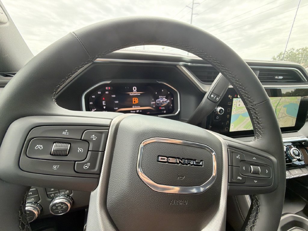 New 2026 GMC Sierra 2500 Denali w/ Denali Reserve Package AWD/4WD image 23