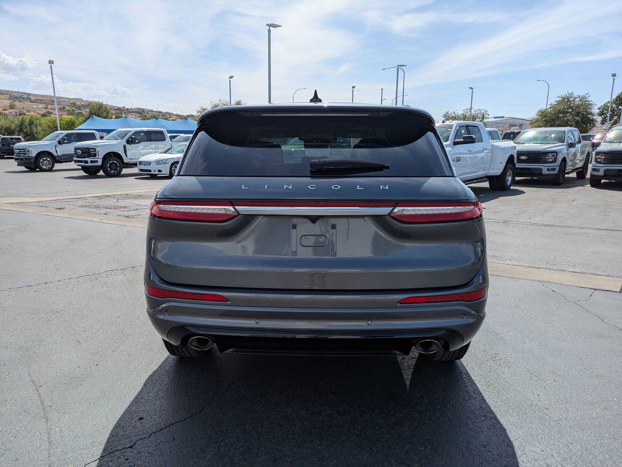 Used 2023 Lincoln Corsair Reserve w/ Equipment Group 201A AWD/4WD image 4