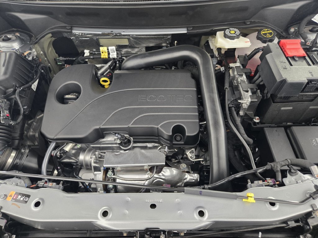 New 2026 Chevrolet Equinox RS w/ Convenience Package III FWD image 36