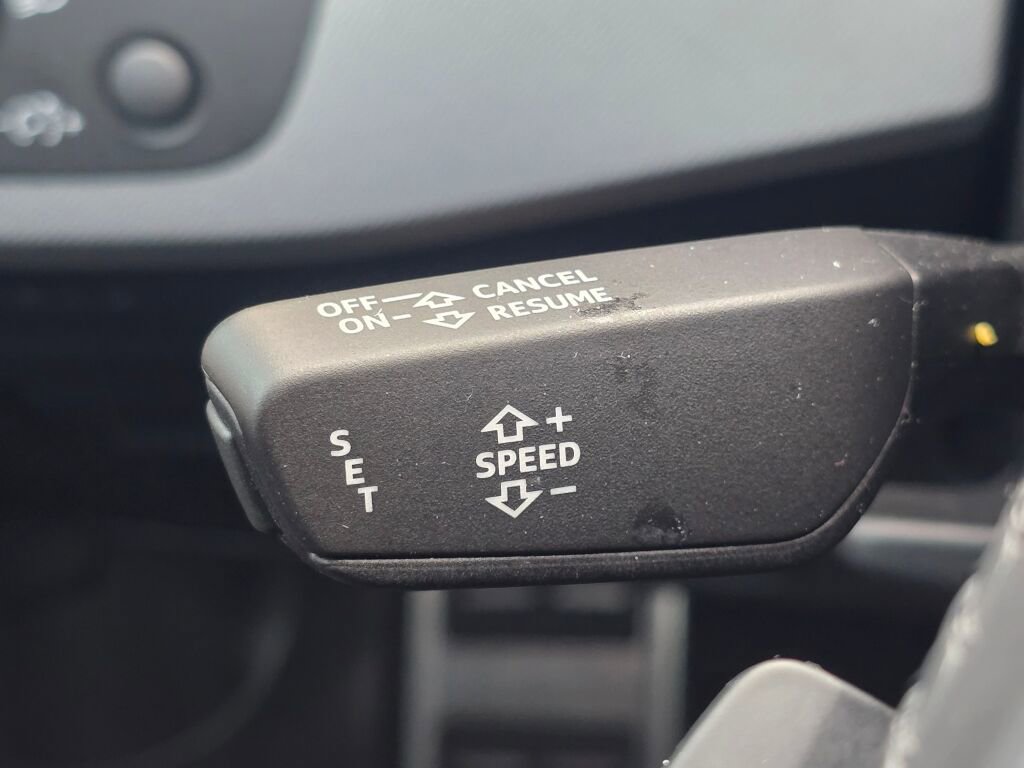 Used 2017 Audi A4 2.0T Premium Plus w/ Premium Plus Package image 28