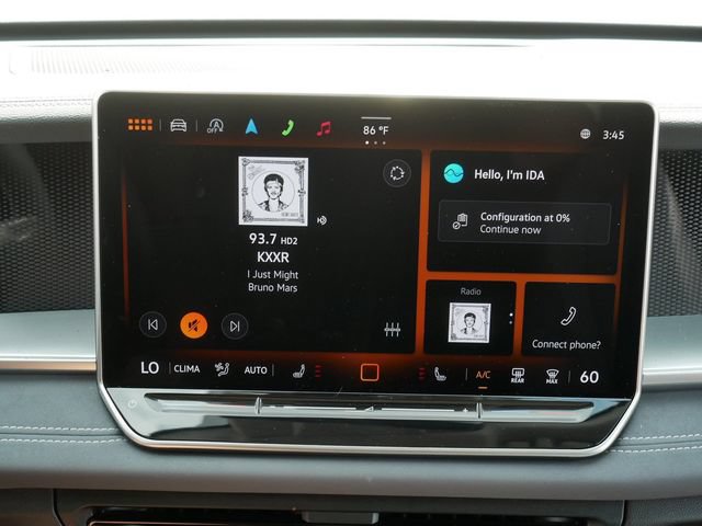 Certified 2025 Volkswagen Tiguan SE AWD/4WD image 28