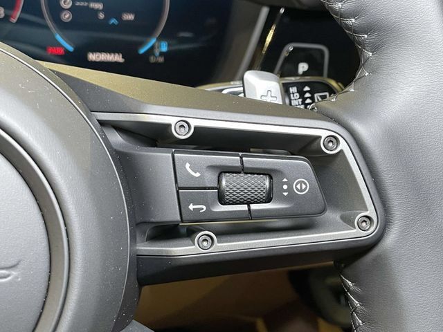 New 2026 Porsche Cayenne AWD/4WD image 39