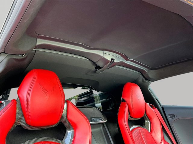 Used 2021 Chevrolet Corvette Stingray Preferred Cpe w/ Z51 Performance Package RWD image 17