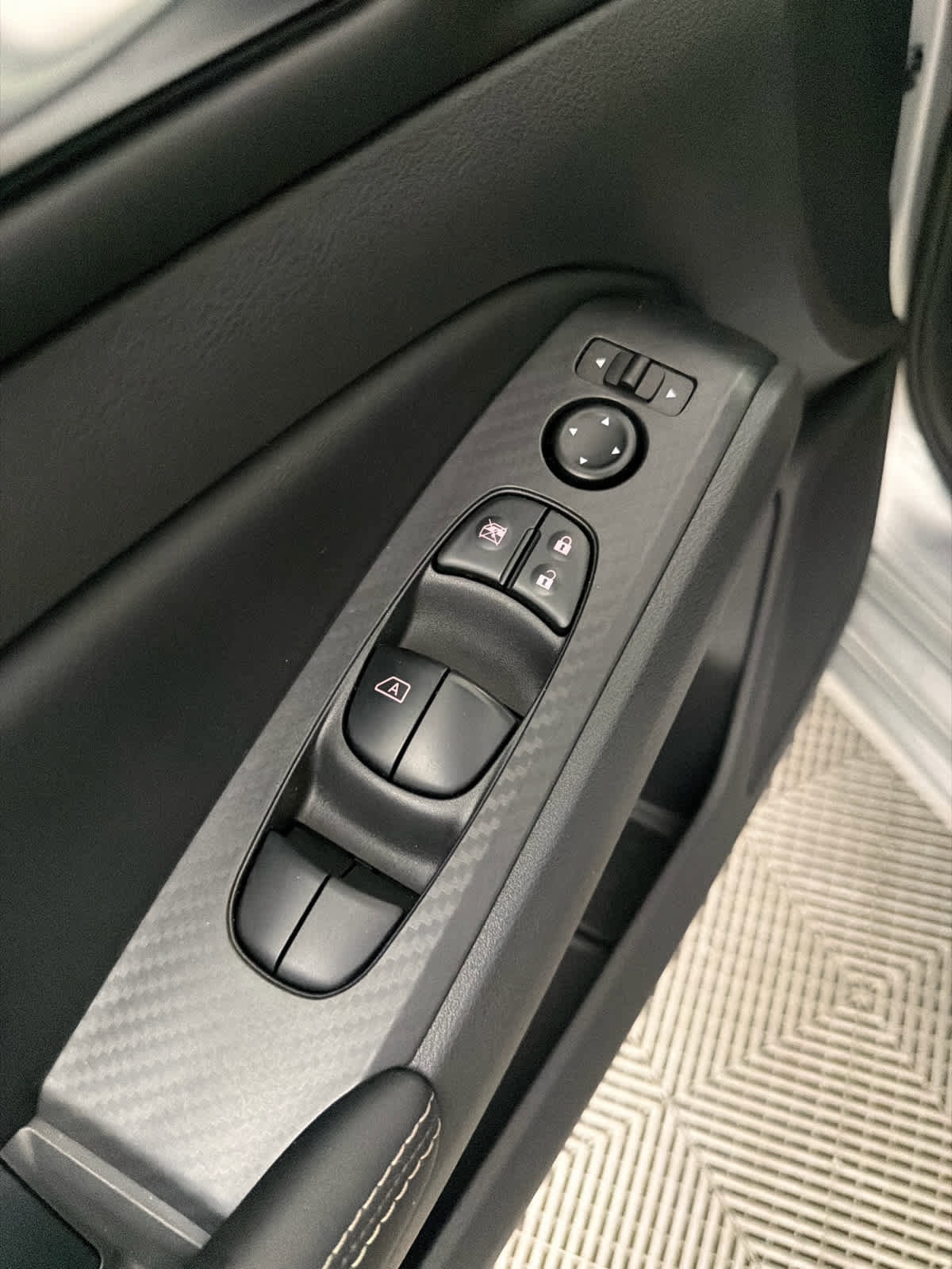 Certified 2024 Nissan Altima 2.5 SV FWD image 23