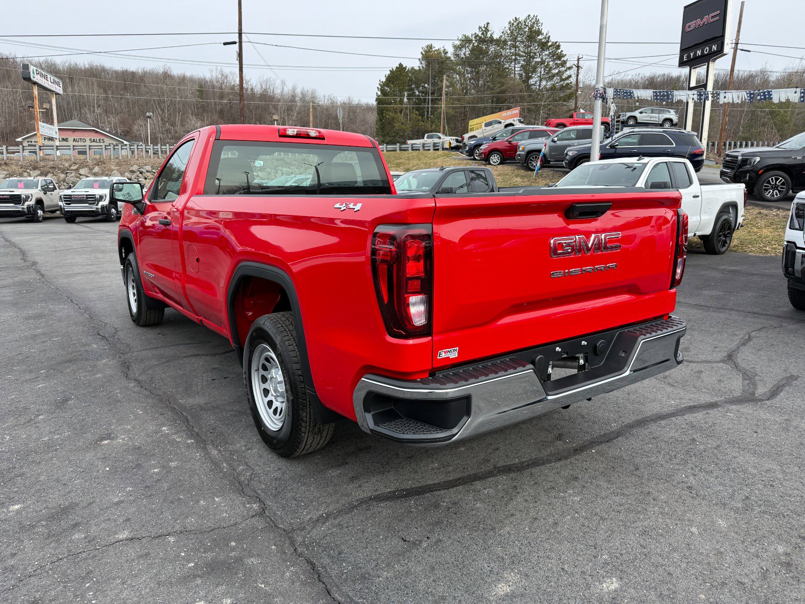 New 2026 GMC Sierra 1500 Pro AWD/4WD image 3