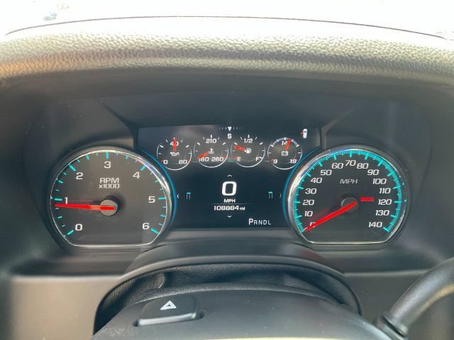 Used 2018 Chevrolet Suburban Premier AWD/4WD image 26