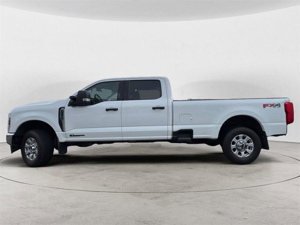 Certified 2024 Ford F350 XLT w/ FX4 Off-Road Package image 2