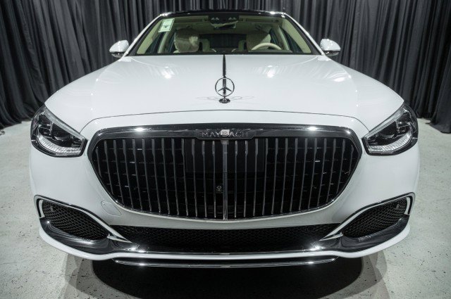 New 2026 Mercedes-Benz Maybach S 580 4MATIC image 2