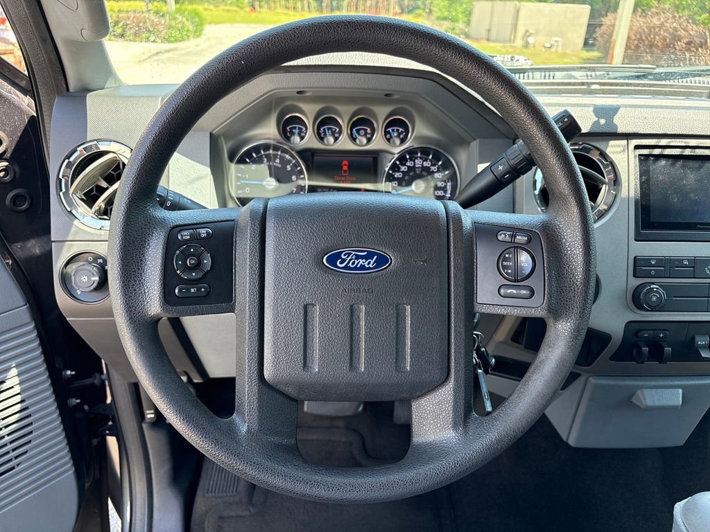 Used 2016 Ford F250 XLT w/ XLT Value Package AWD/4WD image 16