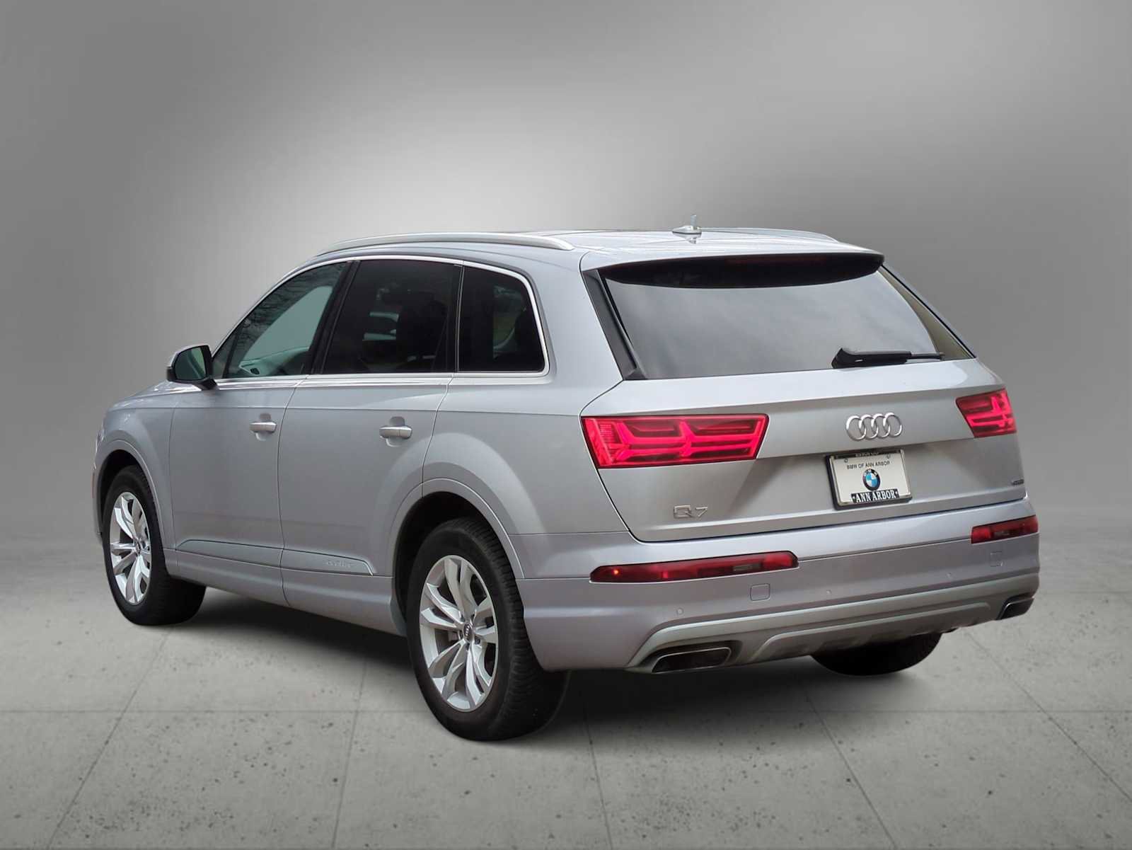 Used 2019 Audi Q7 2.0T Premium w/ Convenience Package image 6