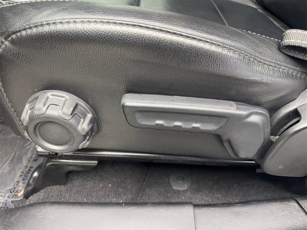 Used 2021 Jeep Wrangler Unlimited Sahara w/ Cold Weather Group image 31