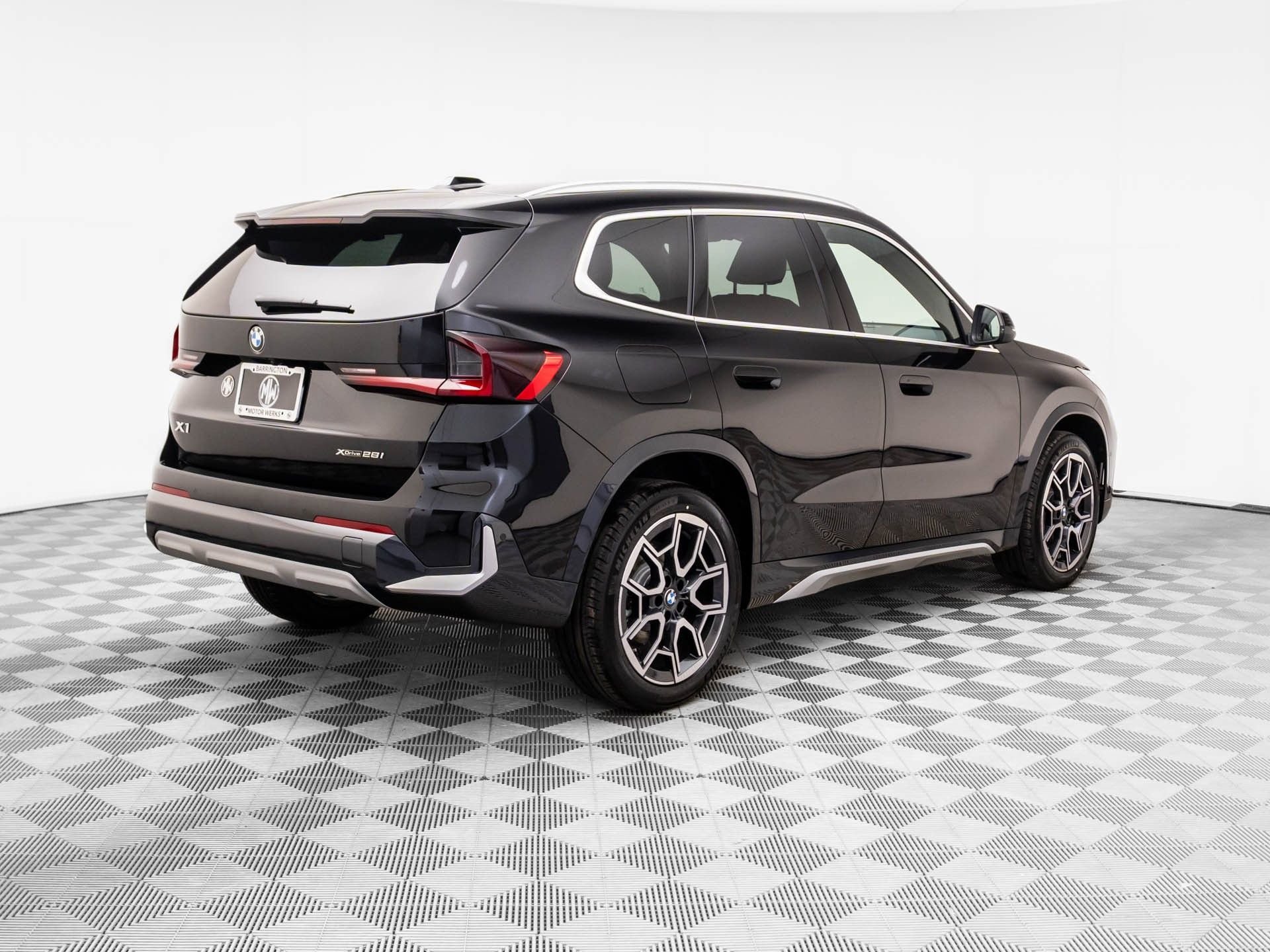 New 2026 BMW X1 xDrive28i w/ Convenience Package AWD/4WD image 5