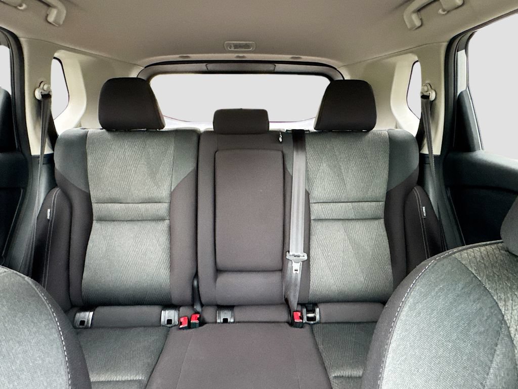 Certified 2025 Nissan Rogue SV FWD image 25