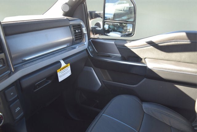 New 2026 Ford F250 Platinum image 16
