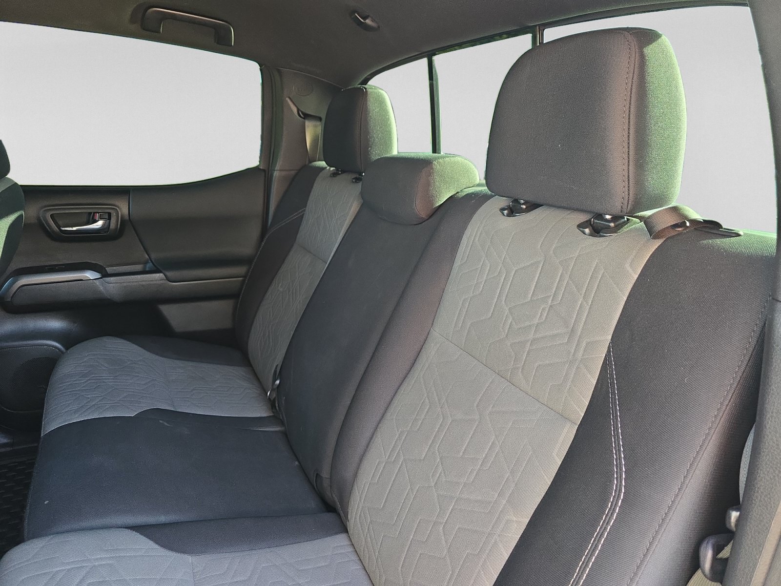 Used 2021 Toyota Tacoma TRD Sport RWD image 25