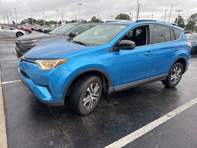 Certified 2016 Toyota RAV4 LE FWD image 1
