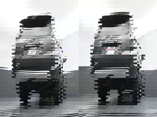 Used 2018 Toyota 4Runner TRD Off-Road image 36