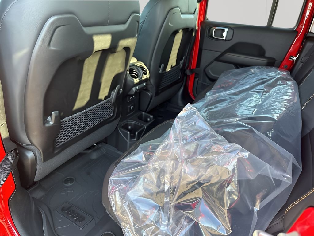 New 2025 Jeep Gladiator High Tide image 20