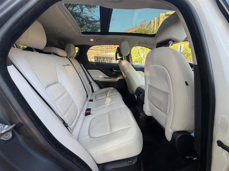 Used 2019 Jaguar F-PACE Prestige AWD/4WD image 27