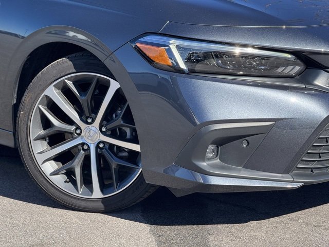 Used 2024 Honda Civic Touring image 2