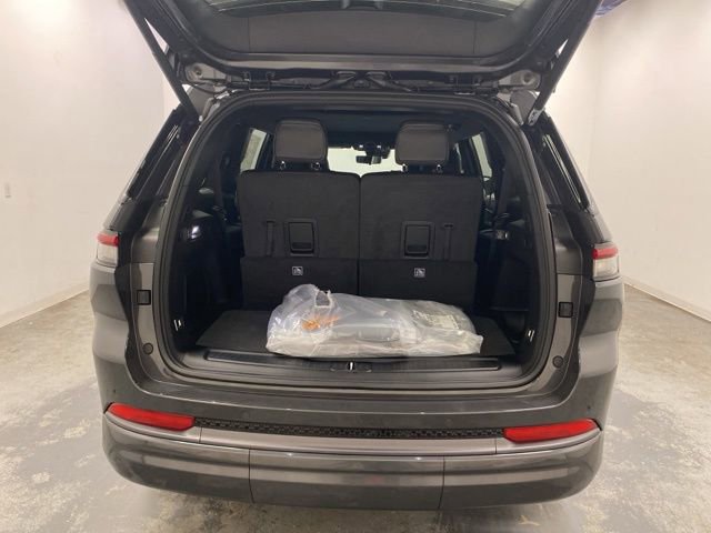 New 2026 Jeep Grand Cherokee L Limited image 33