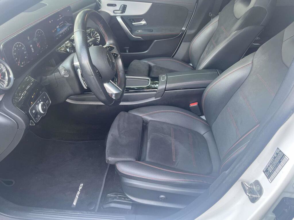 Used 2024 Mercedes-Benz CLA 250 4MATIC image 16