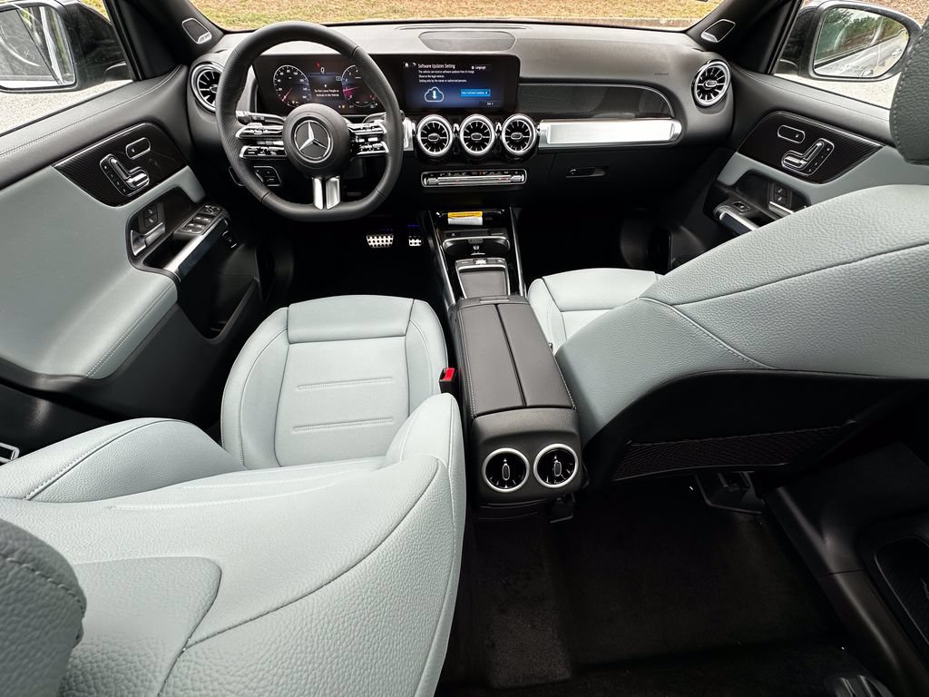 New 2026 Mercedes-Benz GLB 250 image 27