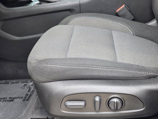 Used 2022 Chevrolet Traverse LT image 26