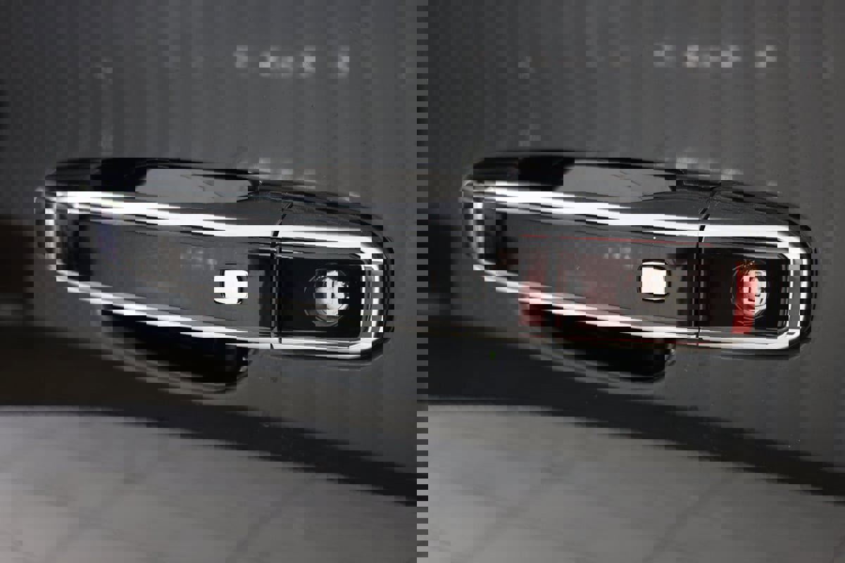 Used 2019 Chevrolet Suburban Premier image 23