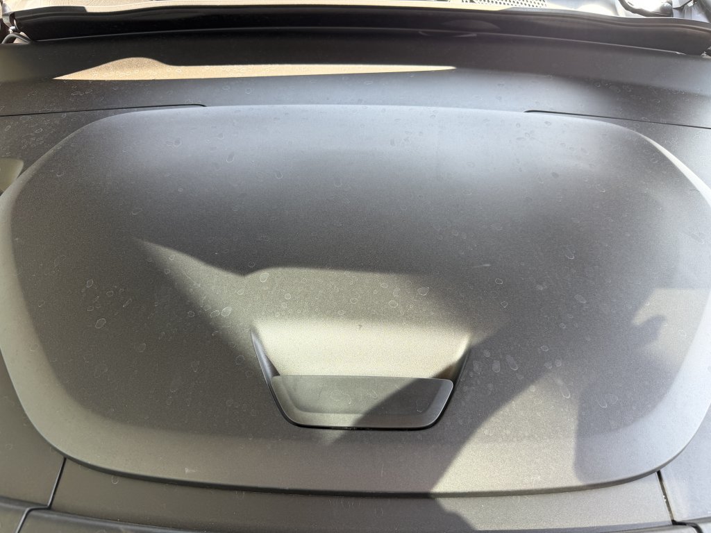 Used 2024 Volvo XC40 Recharge Plus w/ Protection Package Premier RWD image 43