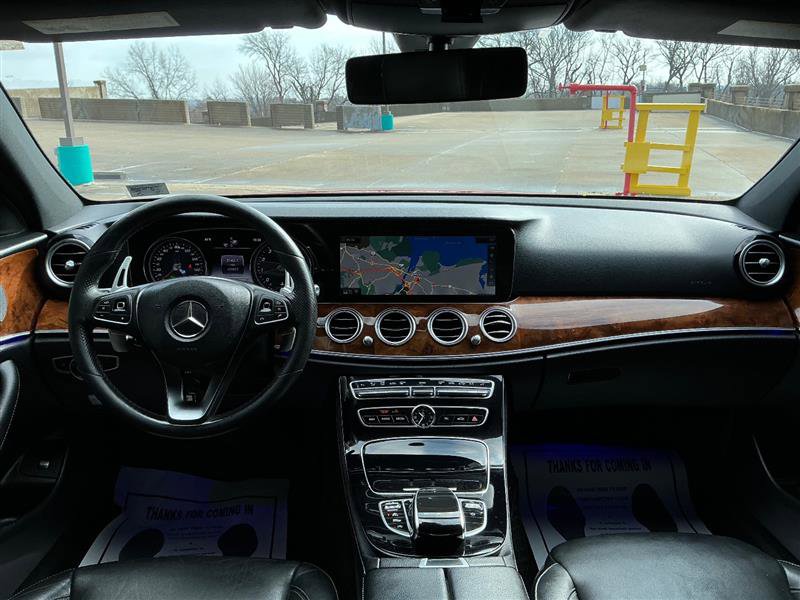 Used 2017 Mercedes-Benz E 300 4MATIC image 34