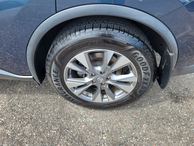 Used 2018 Nissan Murano SV FWD image 6