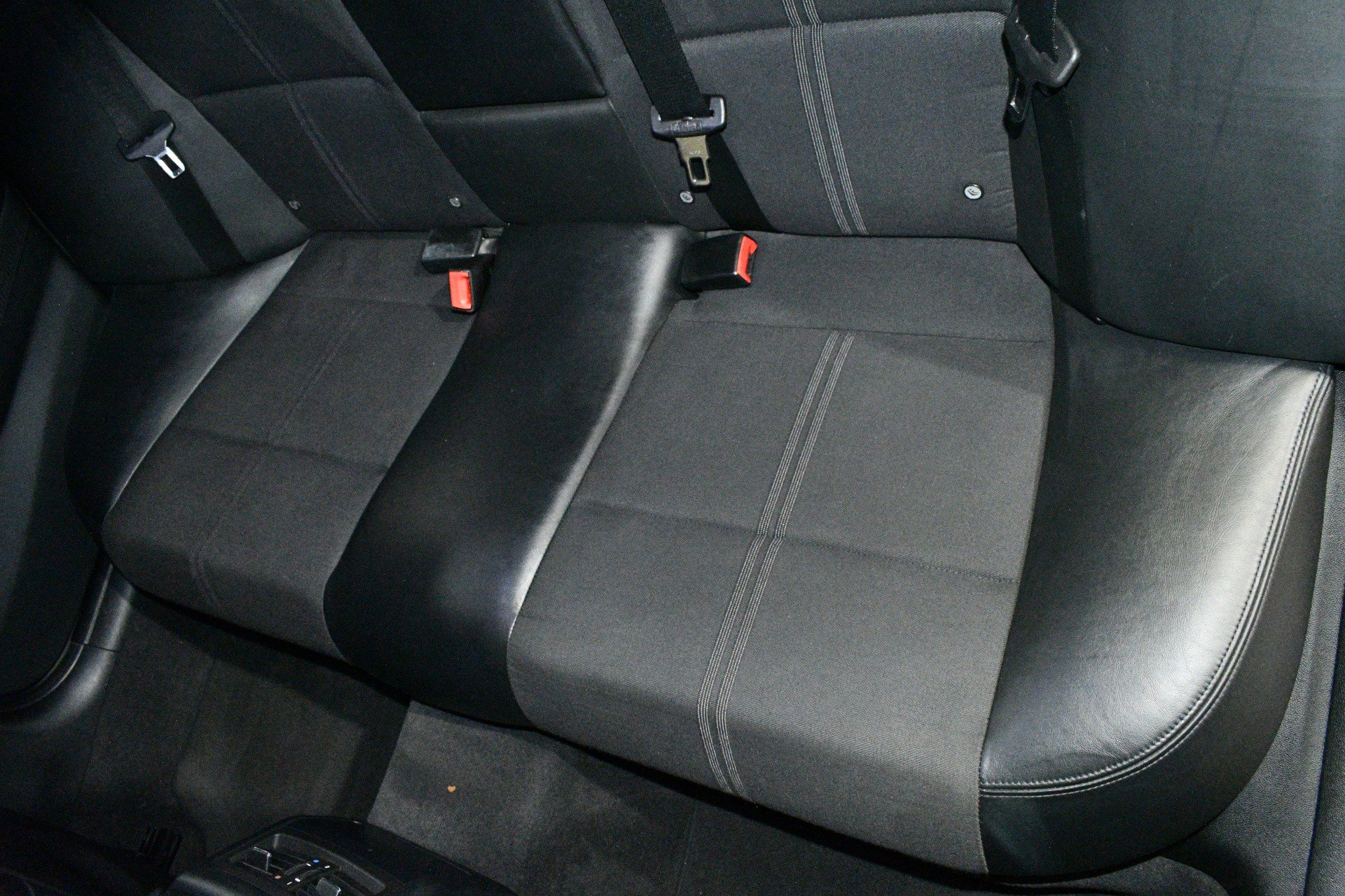 Used 2011 BMW M3 Sedan RWD image 19