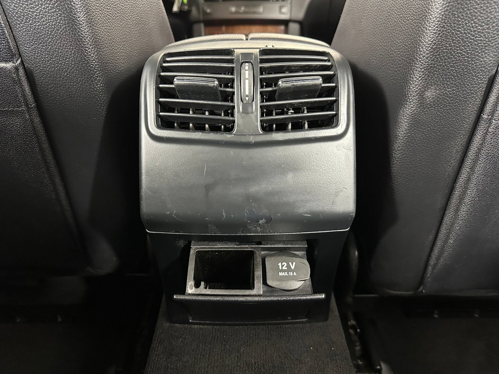 Used 2011 Mercedes-Benz E 350 4MATIC Sedan image 28