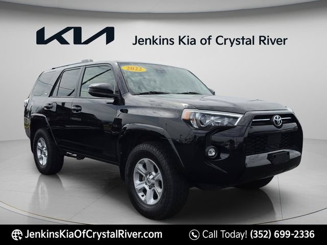 Used 2022 Toyota 4Runner SR5 AWD/4WD image 14