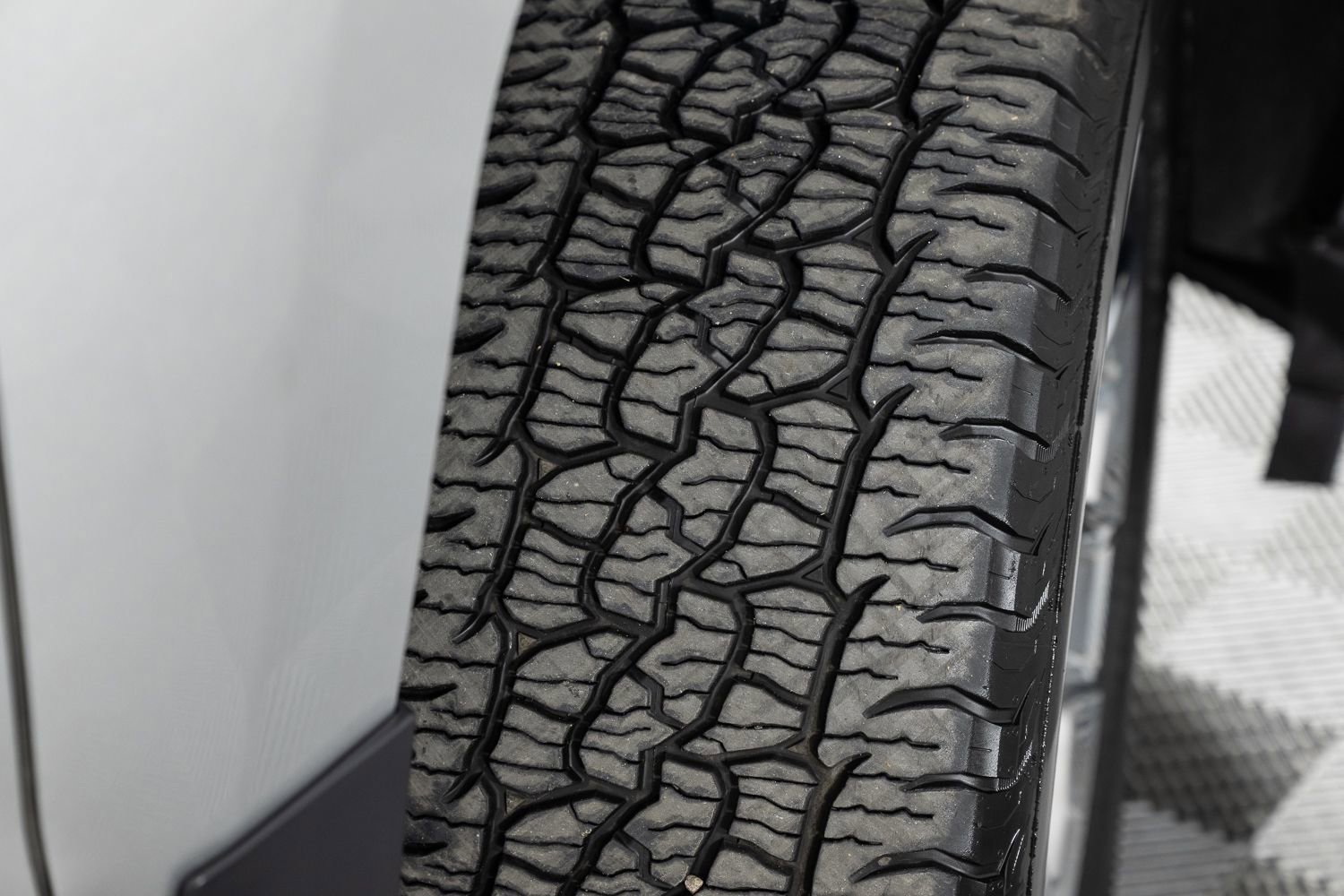 Used 2018 Chevrolet Silverado 1500 LTZ w/ Sport Package image 40