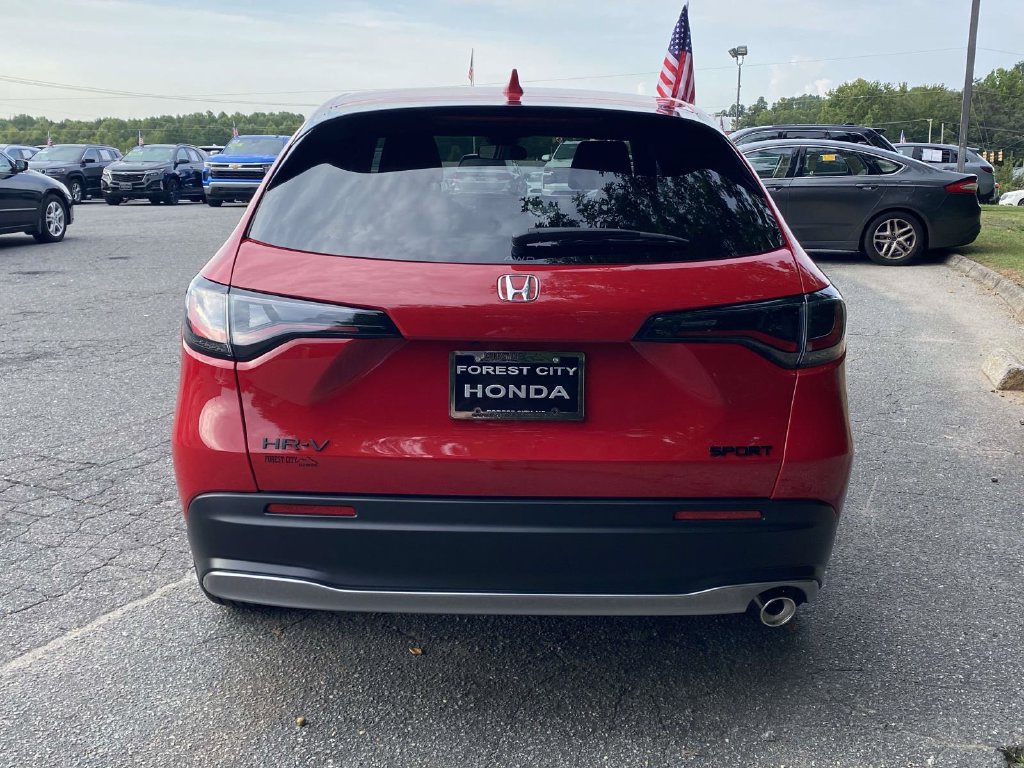 New 2027 Honda HR-V Sport image 4