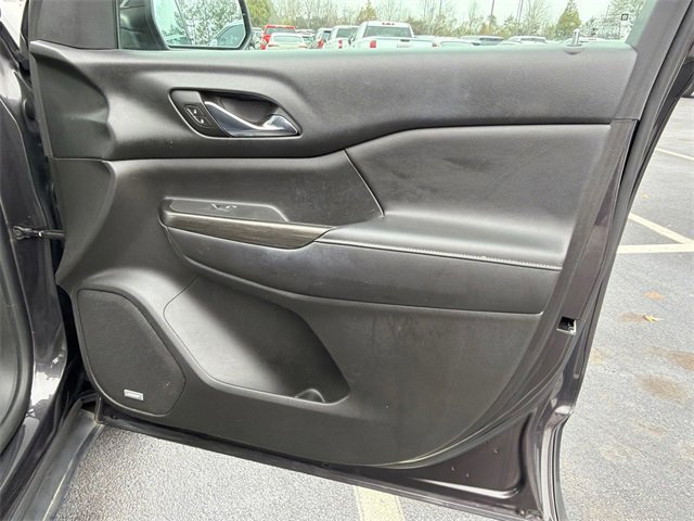 Used 2017 GMC Acadia SLT image 14