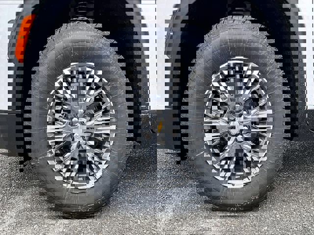 New 2026 Chevrolet Traverse LT w/ Driver Confidence Package image 7