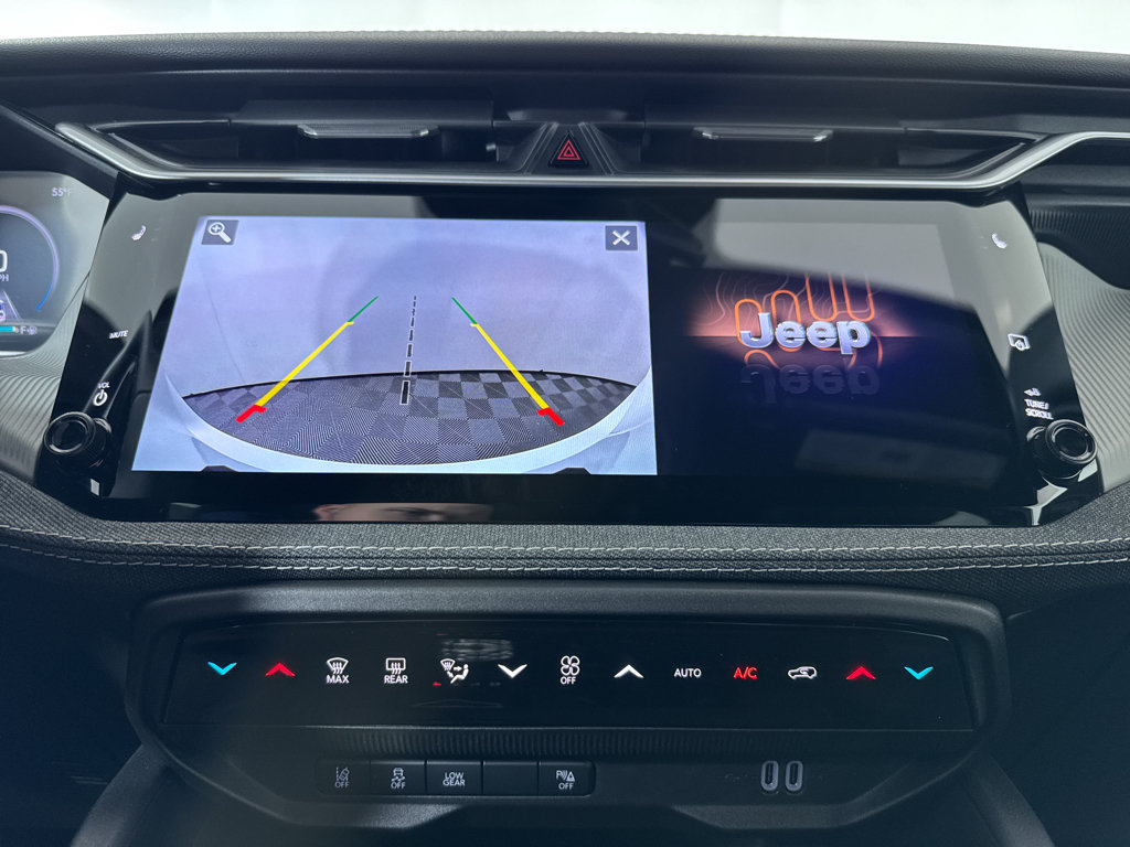 New 2026 Jeep Cherokee Laredo AWD/4WD image 17