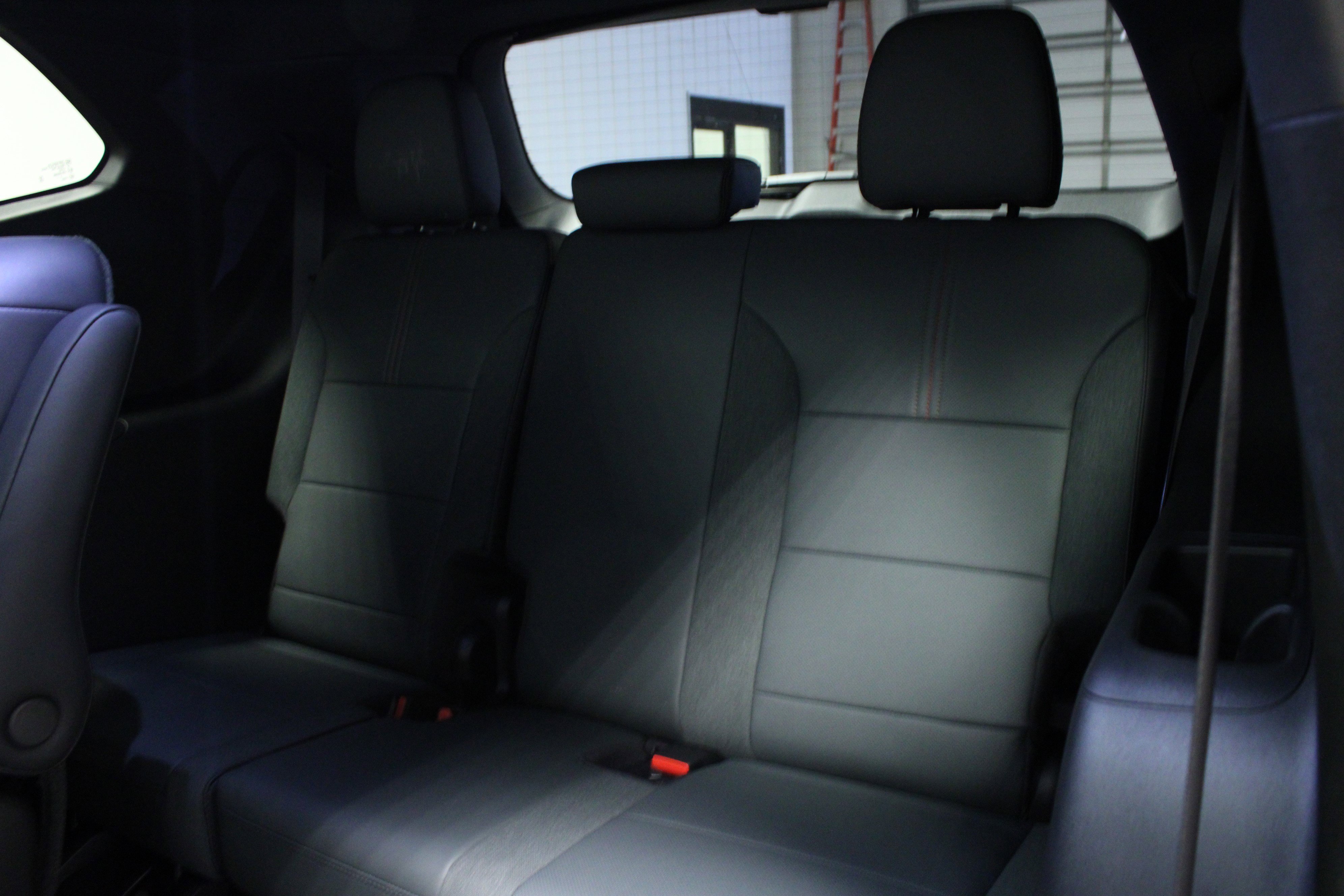 Used 2026 GMC Acadia AT4 w/ Super Cruise Package image 14