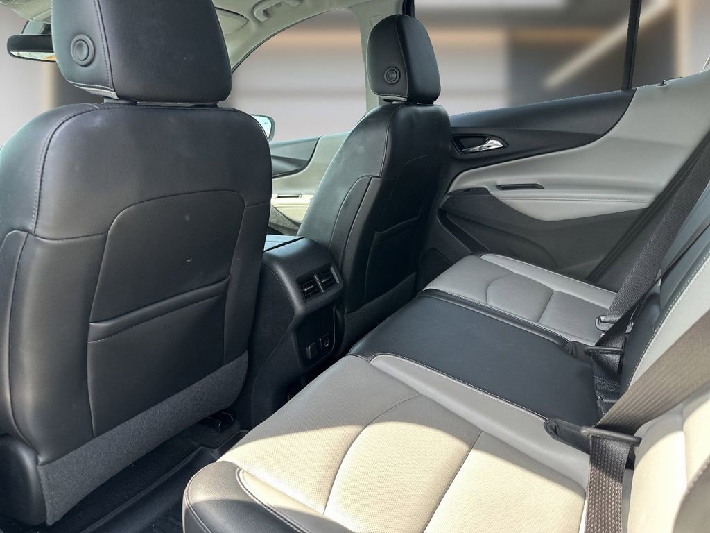 Used 2018 Chevrolet Equinox Premier FWD image 11