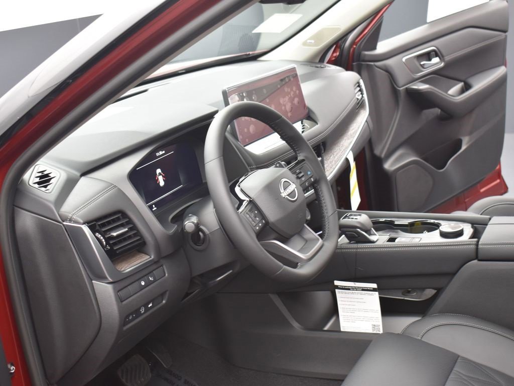 New 2026 Nissan Rogue Platinum image 7