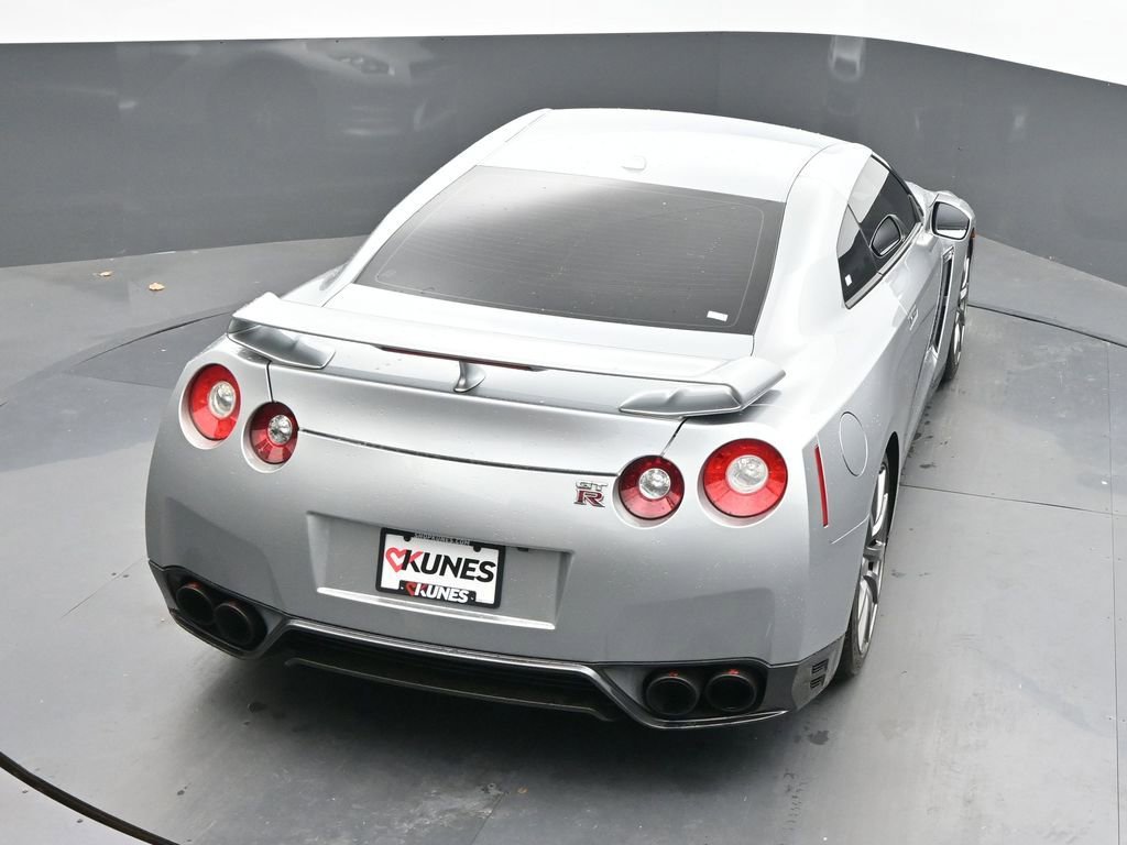 Used 2012 Nissan GT-R Premium AWD/4WD image 35