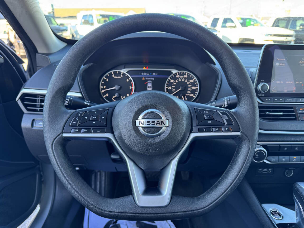 Used 2022 Nissan Altima 2.5 SV image 19