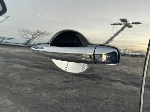 Certified 2025 Nissan Pathfinder SL image 12