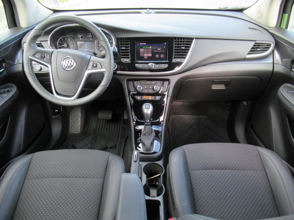 Used 2022 Buick Encore Preferred image 11