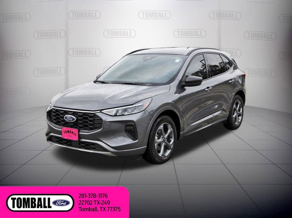 Used 2023 Ford Escape ST-Line w/ Tech Pack #1 image 3